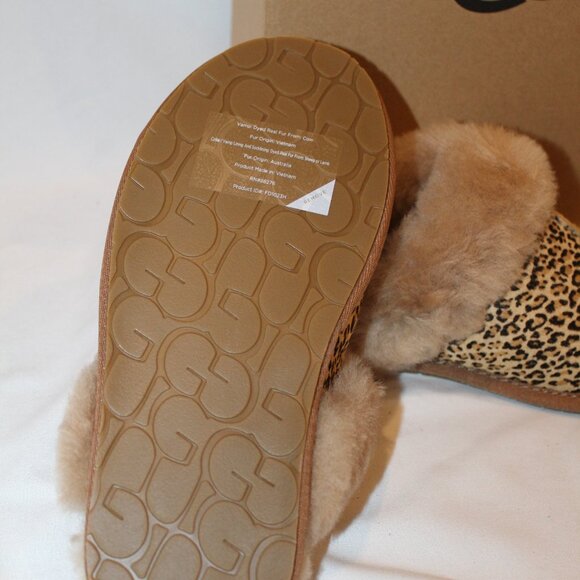 UGG WOMEN'S SPECKLES SCUFFETTE II CHESTNUT BLACK SLIPPERS - Picture 8 of 8